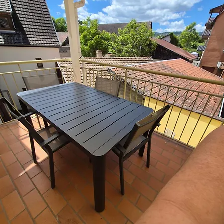 Le Repaire Des 6 Manalas Apartment *